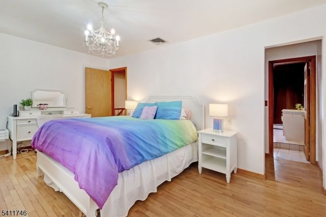 174 Crescent Rd, Florham Park Boro, NJ 07932