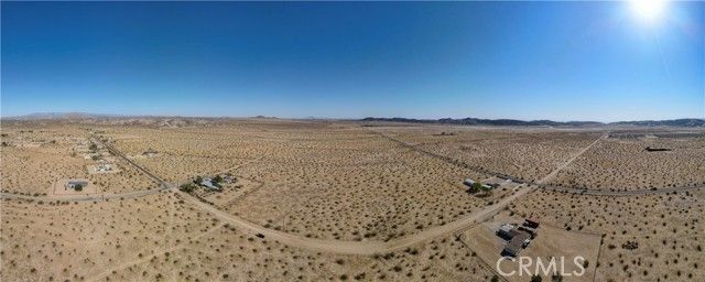 4 Sunflower Road, Joshua Tree, CA 92252