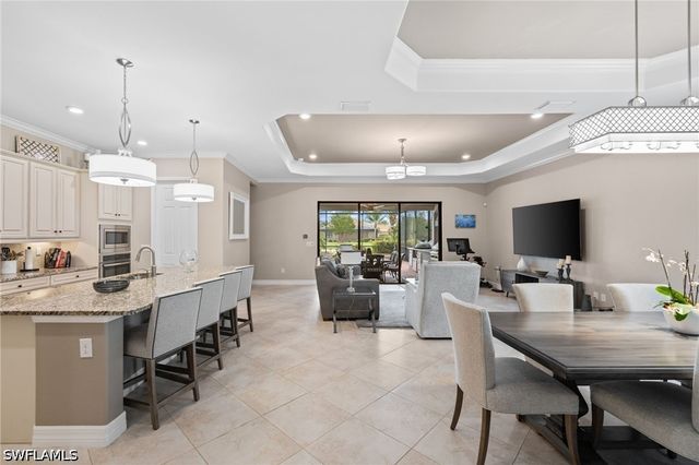 28137 Edenderry CT, Bonita Springs, FL 34135