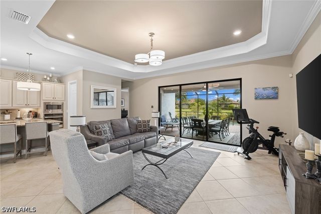 28137 Edenderry CT, Bonita Springs, FL 34135