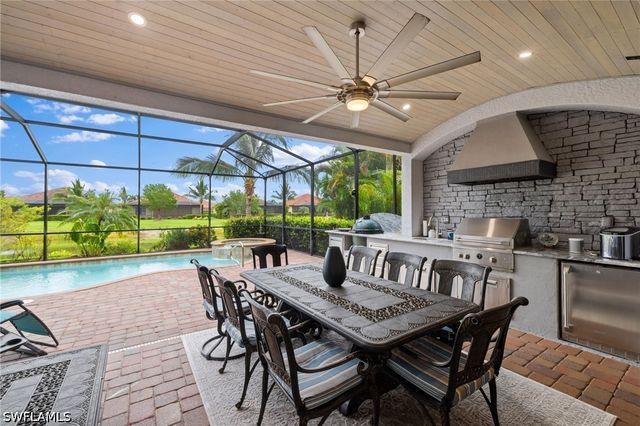 28137 Edenderry CT, Bonita Springs, FL 34135