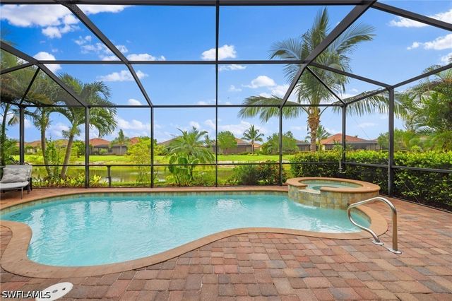 28137 Edenderry CT, Bonita Springs, FL 34135