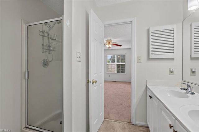 6202 Glenrose DR, Suffolk, VA 23435