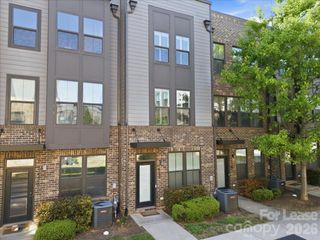 522 Music Hall Way, Charlotte, NC 28203