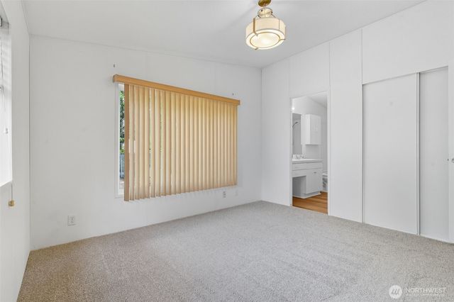 2930 Legend Lane NW, Seabeck, WA 98380