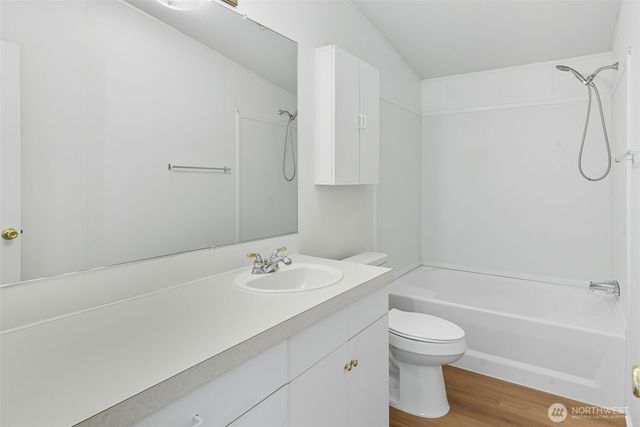 2930 Legend Lane NW, Seabeck, WA 98380