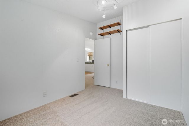 2930 Legend Lane NW, Seabeck, WA 98380