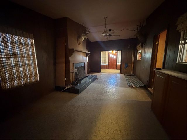 712 Sandy Mountain DR, Llano, TX 78643