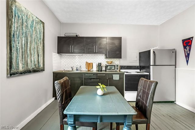 1009 Kenilworth Avenue 3, Cleveland, OH 44113