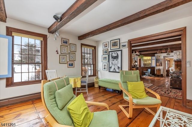 18 Wyckoff Pl, Franklin Twp., NJ 08823