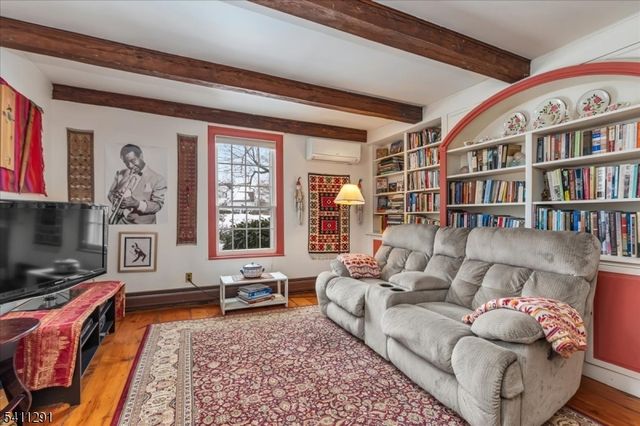 18 Wyckoff Pl, Franklin Twp., NJ 08823