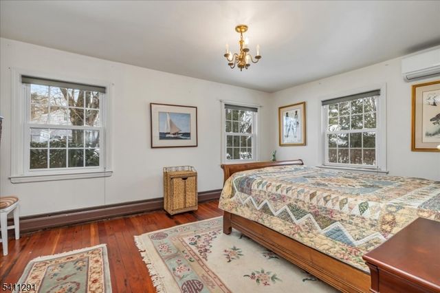 18 Wyckoff Pl, Franklin Twp., NJ 08823