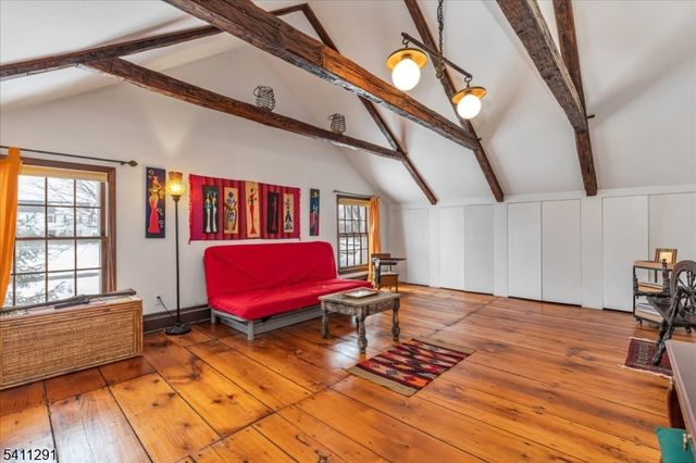 18 Wyckoff Pl, Franklin Twp., NJ 08823