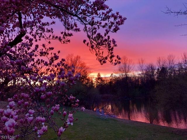 18 Wyckoff Pl, Franklin Twp., NJ 08823