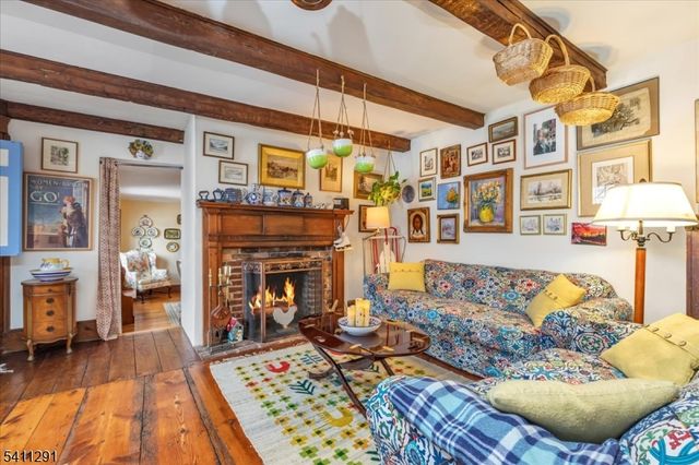 18 Wyckoff Pl, Franklin Twp., NJ 08823