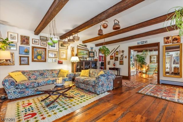 18 Wyckoff Pl, Franklin Twp., NJ 08823