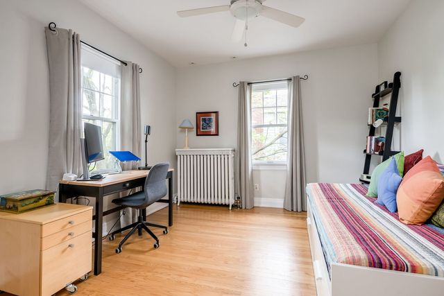1017 N Grove Avenue, Oak Park, IL 60302