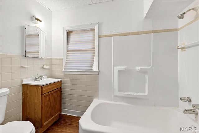 6833 Corbitt Avenue, St Louis, MO 63130