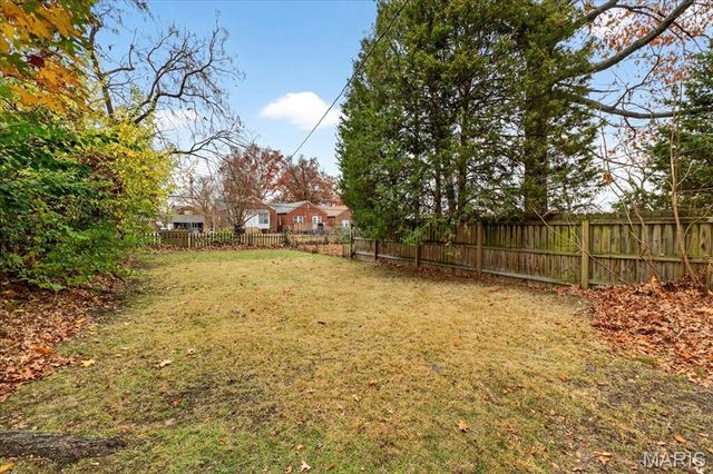 6833 Corbitt Avenue, St Louis, MO 63130