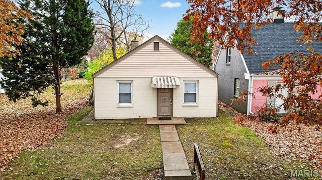 6833 Corbitt Avenue, St Louis, MO 63130