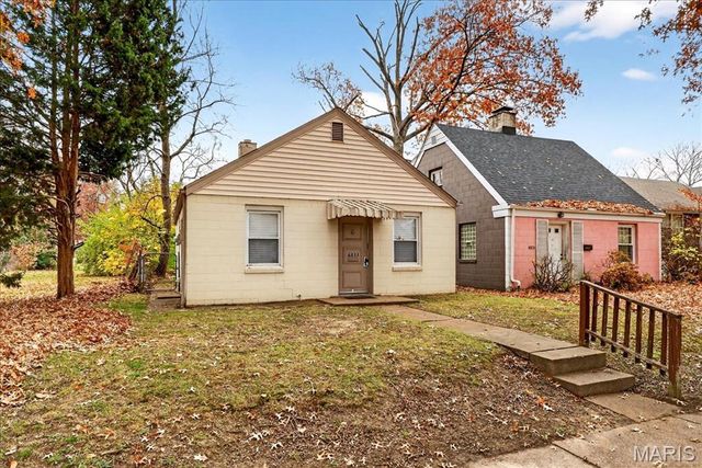 6833 Corbitt Avenue, St Louis, MO 63130