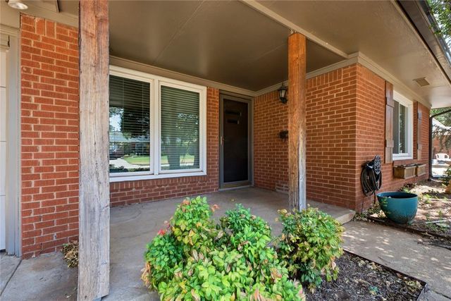 2649 Lakeside Drive, Oklahoma City, OK 73120