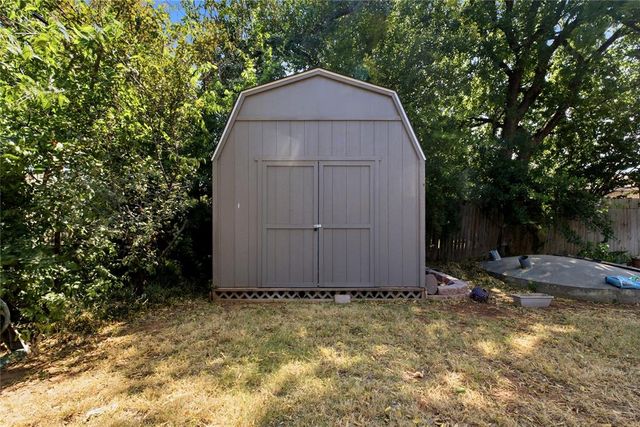 2649 Lakeside Drive, Oklahoma City, OK 73120