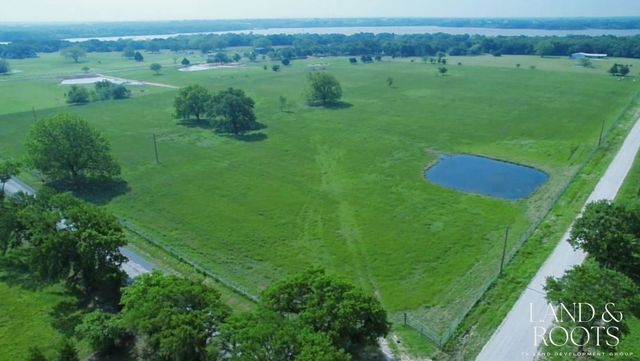 1500 Pop Noah Road, Tioga, TX 76271