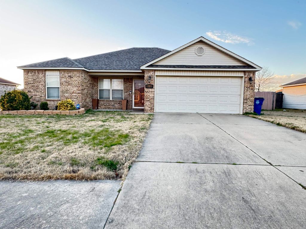 1105 Bittercress Dr, North Little Rock, AR 72117