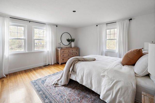 122 Trull Rd, Tewksbury, MA 01876