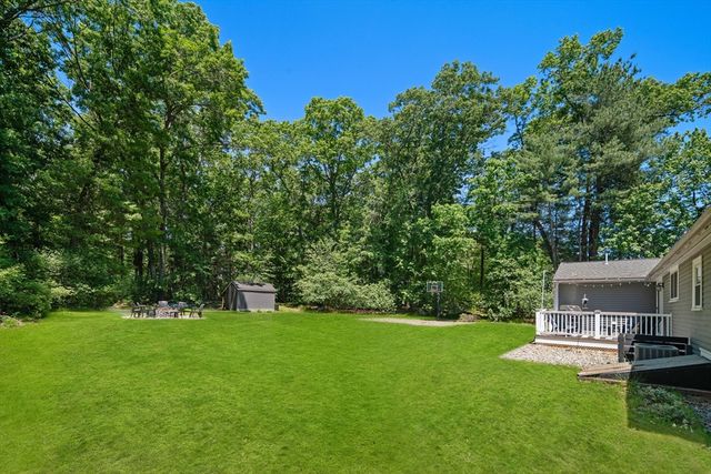 122 Trull Rd, Tewksbury, MA 01876
