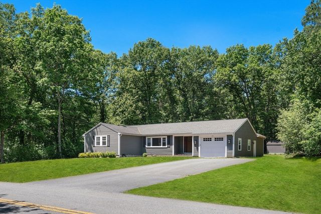122 Trull Rd, Tewksbury, MA 01876