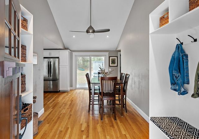 122 Trull Rd, Tewksbury, MA 01876