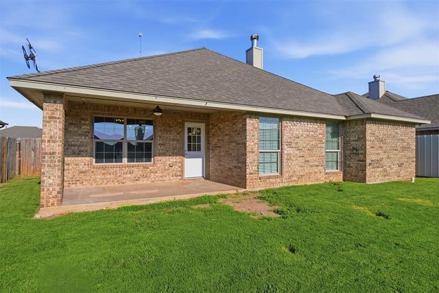 407 NW Granite Avenue, Cache, OK 73527