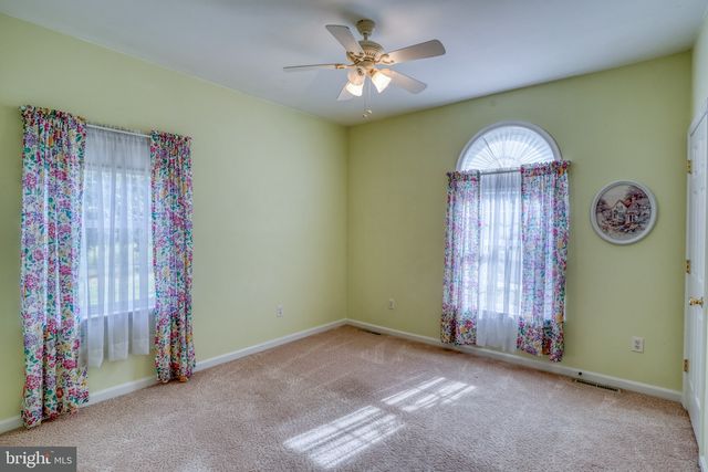 161 MAPLE GLEN DR, Dover, DE 19904