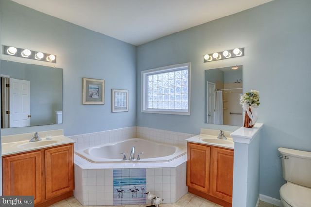 161 MAPLE GLEN DR, Dover, DE 19904
