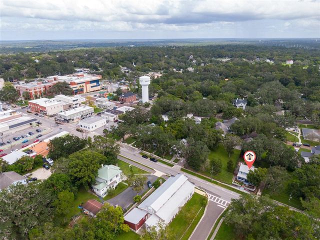 201 S MAIN STREET, Brooksville, FL 34601