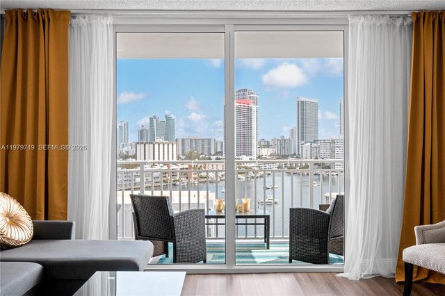 427 Golden Isles Dr 11H, Hallandale Beach, FL 33009