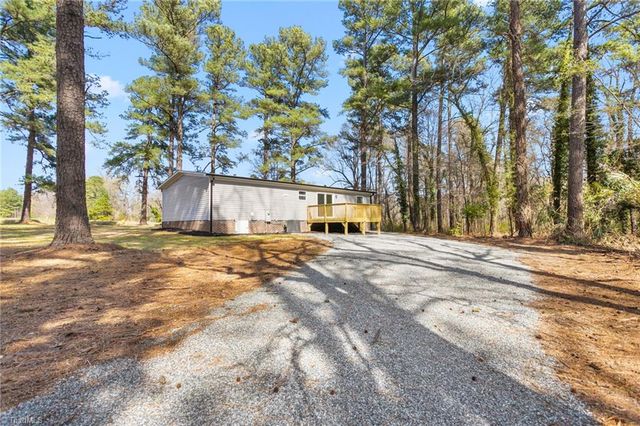 7761 Old 421 Road, Liberty, NC 27298