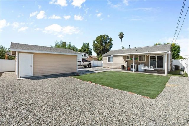 7167 Osbun, San Bernardino, CA 92404
