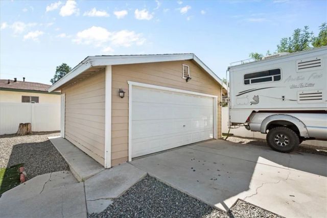 7167 Osbun, San Bernardino, CA 92404