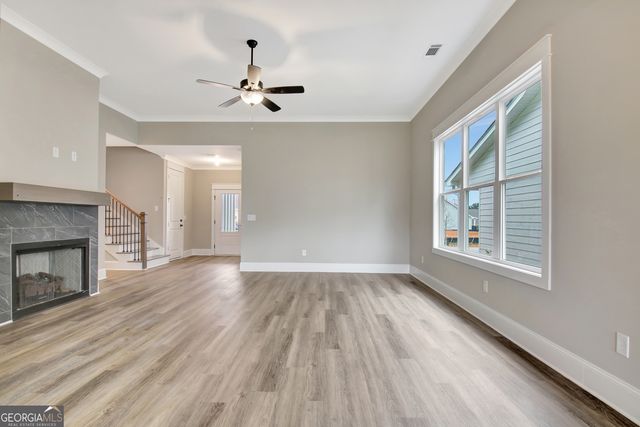70 Redhaven Drive, Senoia, GA 30276