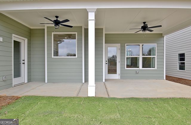 70 Redhaven Drive, Senoia, GA 30276