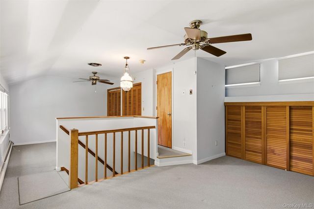 6 Barnhart Place, Shoreham, NY 11786