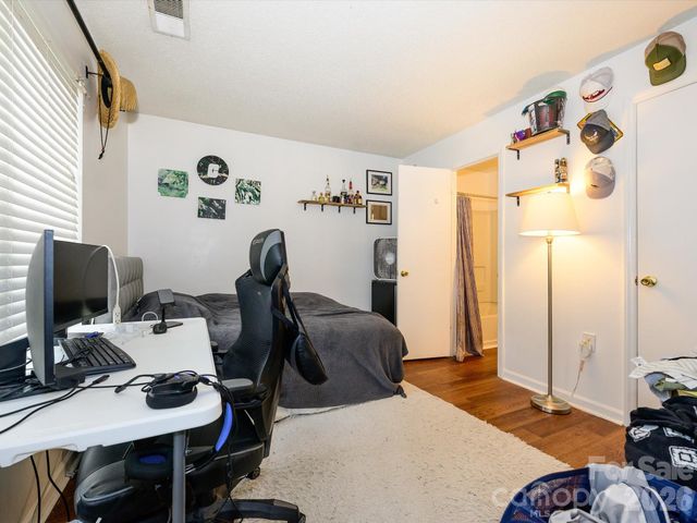 10005 Graduate Lane K, Charlotte, NC 28262