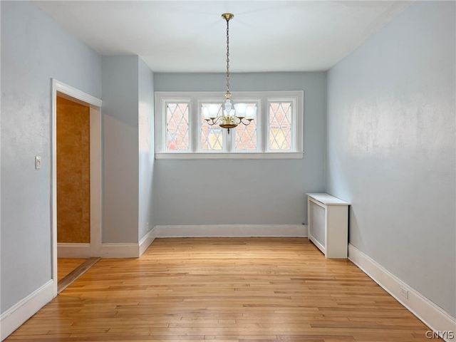 7 Genesee Court, Utica, NY 13502