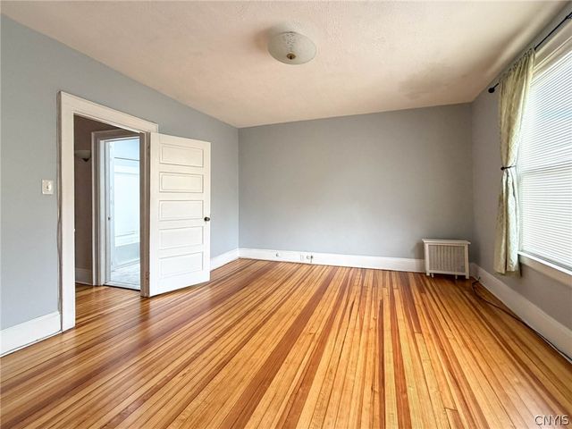 7 Genesee Court, Utica, NY 13502