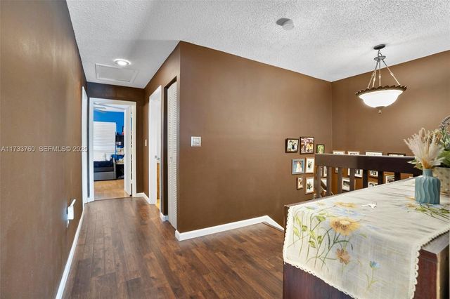 3275 NW 44th Street 3, Oakland Park, FL 33309