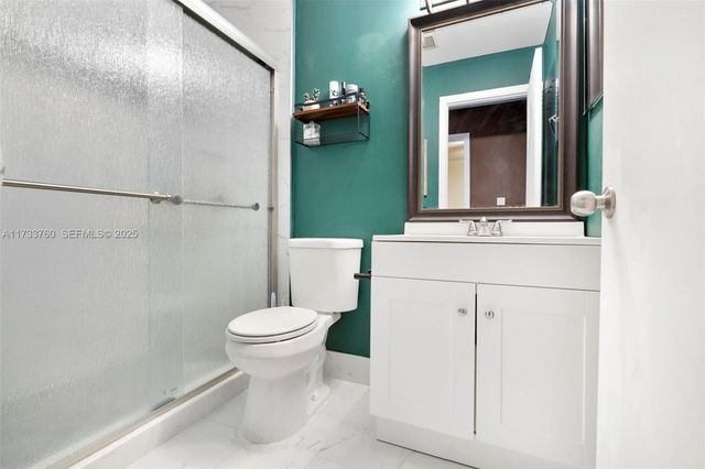3275 NW 44th Street 3, Oakland Park, FL 33309