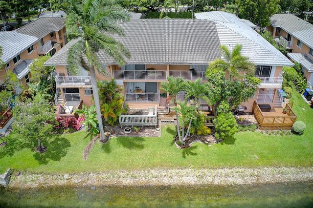 3275 NW 44th Street 3, Oakland Park, FL 33309